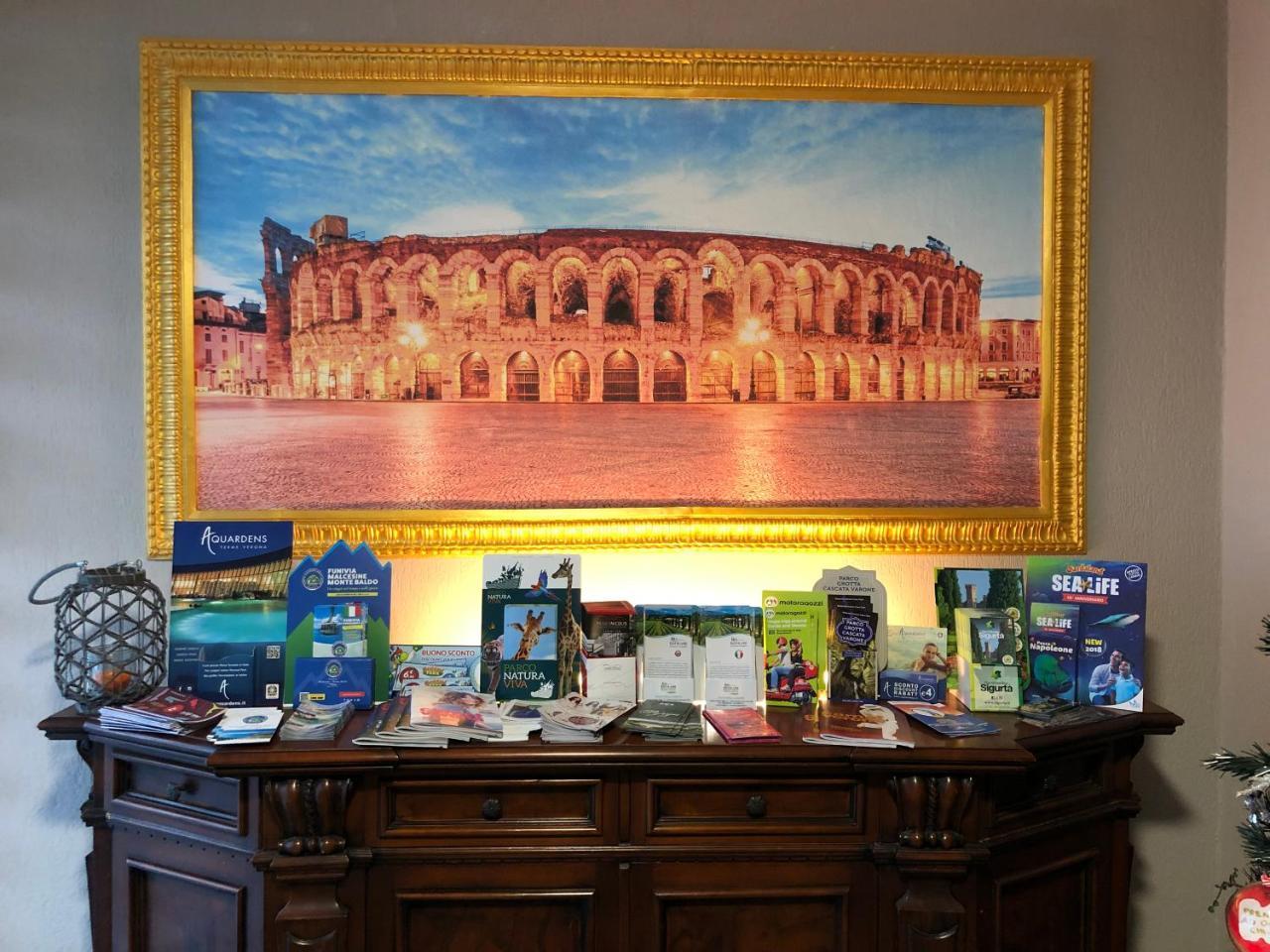 Villa Boninsegna - Wine Enoteca Verdi - Castel d'Azzano Extérieur photo